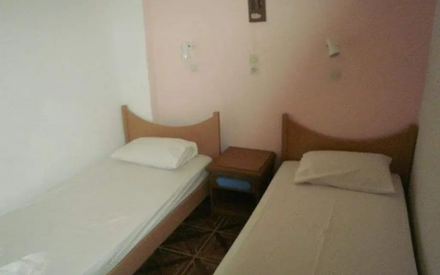 Denise Apartments