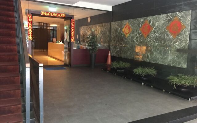 Отель Kunming house вид на фасад