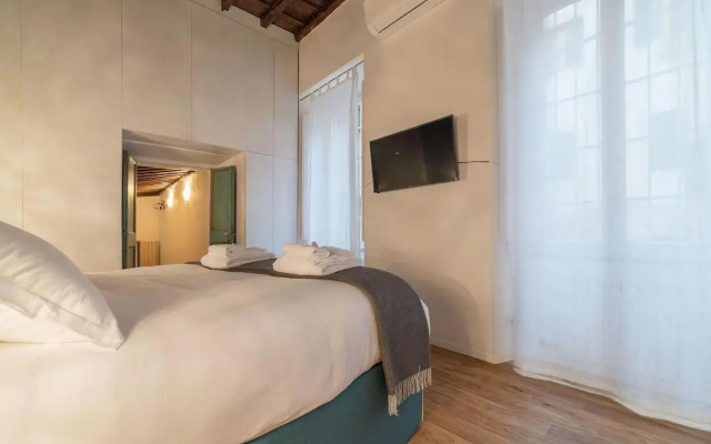 Unique Opportunity To Live in a Renaissance Palace - Ac/Wi-Fi