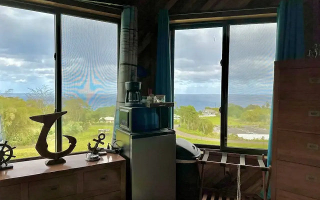 Hawaii Magic Skies B&B Farmstay