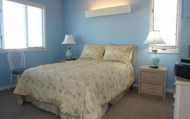 Goins By The Sea 6 Bedroom Home by Redawning