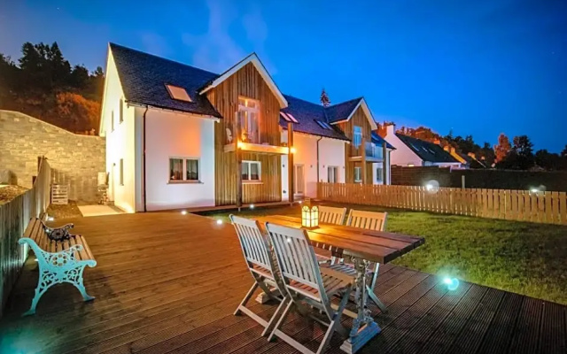 Taymore Lodge