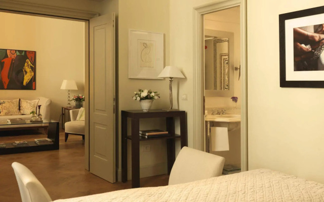 Hotel Savoy