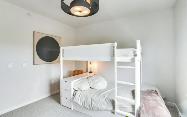 Granby Ranch Escape: Shuttle to the Slopes!