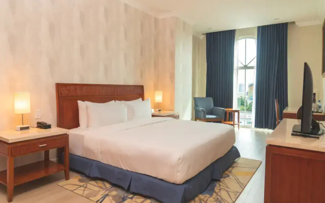 Waymore Hotel Spa & Casino