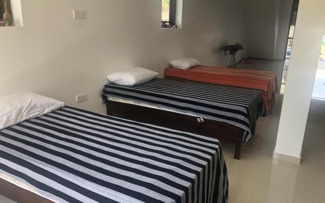 Отель Yoho Elephant Villa Galle Guest House комната для гостей