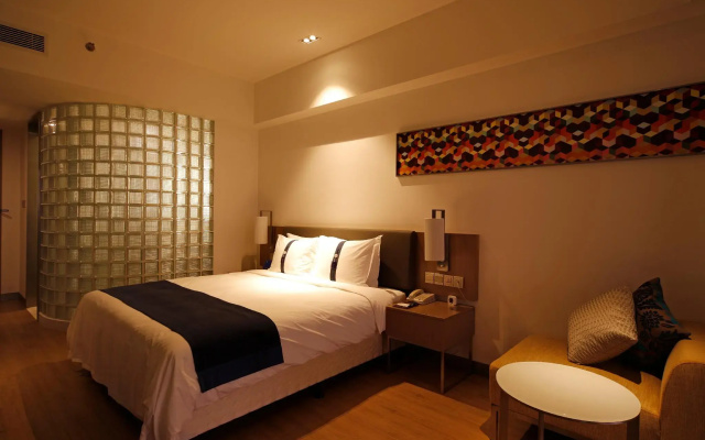 Holiday Inn Express Haikou West Coast by IHG