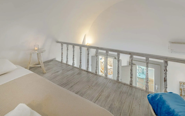 Santolia Art Suites Santorini