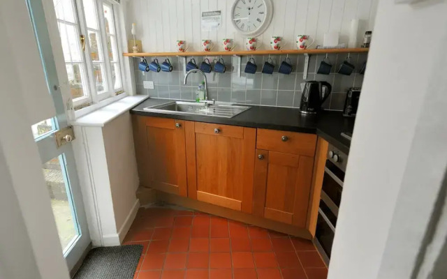 Monmouth Cottage