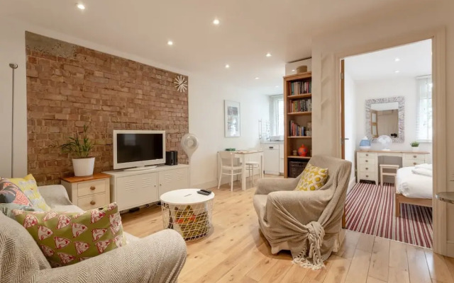 1 Bedroom Apartment Near South Bank