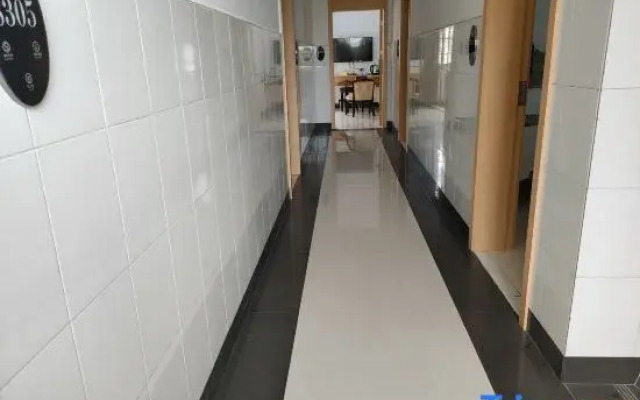 Shuxin Hotel (Guilin Medical University Lidong Campus)