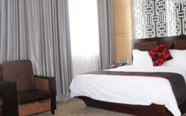 Golden Harbor Hotel