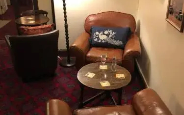 hotelImage