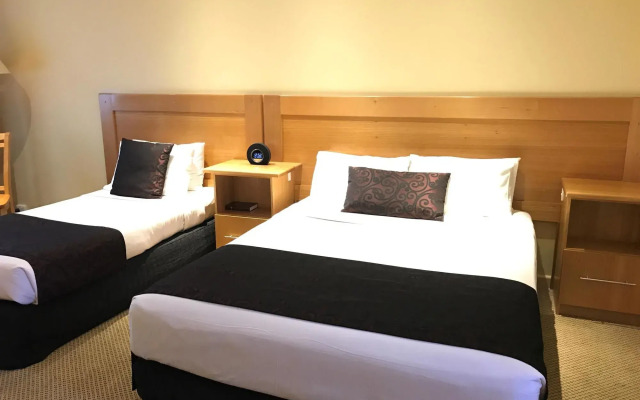 Sunseeker Motor Inn