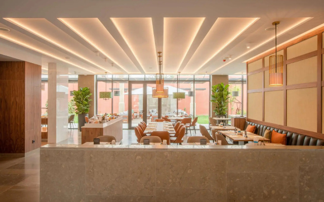 NH Hotel Porto Jardim