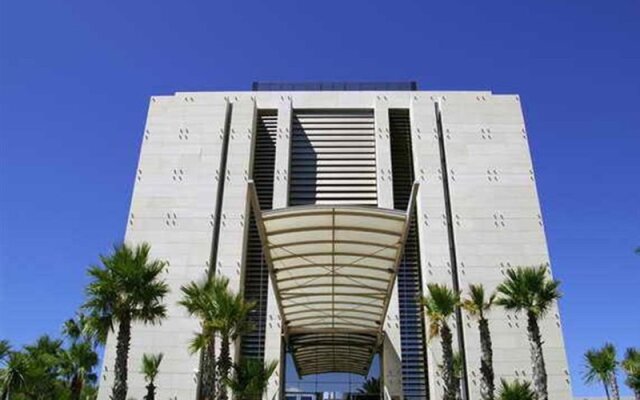 Отель Moevenpick Hotel & Casino Malabata Марокко, Танжер - отзывы, цены и фото номеров - забронировать отель Moevenpick Hotel & Casino Malabata онлайн вид на фасад