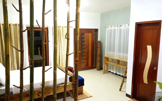 La Colonial Resort - Adults Only