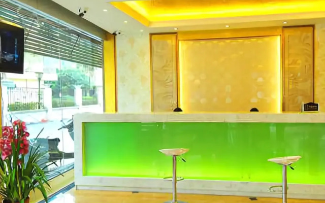 Fanghua Holiday Inn