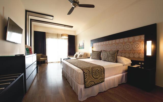 Hotel Riu Sri Lanka - All Inclusive комната для гостей