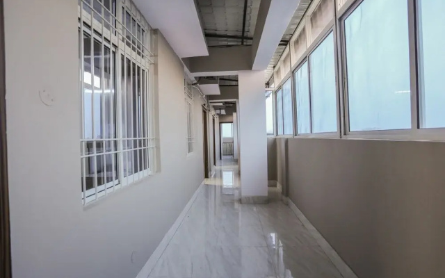 OYO 18293 Dream Homes