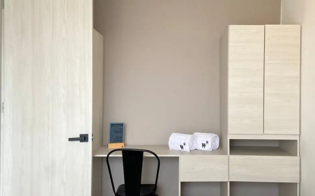 w Fantastic 1BR With Terrace at Poblado