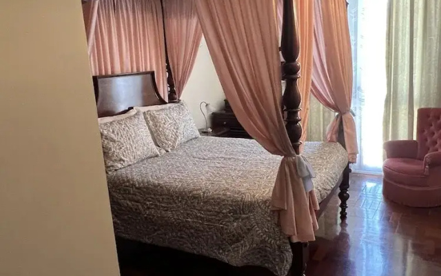 Inviting 3-bed Apartment in Funchal
