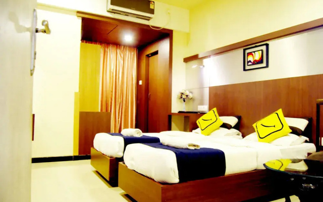 Vista Rooms @ Thane Station