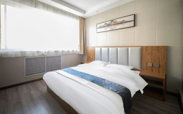 Yunhonglou Hotel