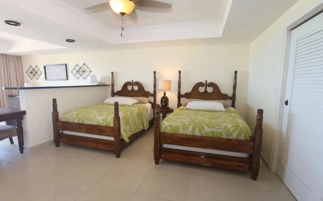The Crown House Hotel