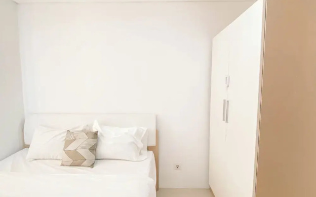 Chic 1Br Apartment At Vittoria Residence