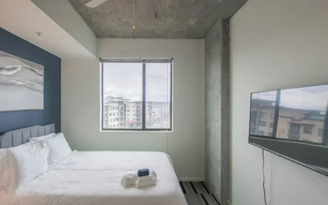 ROVE LIVING/KL - Roosevelt Point