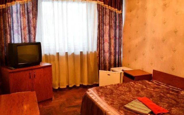 Vlasta Hotel