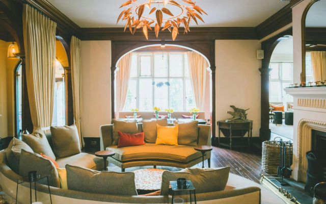 The Coed-Y-Mwstwr Hotel