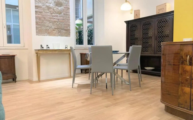 ML Colosseum Apartment