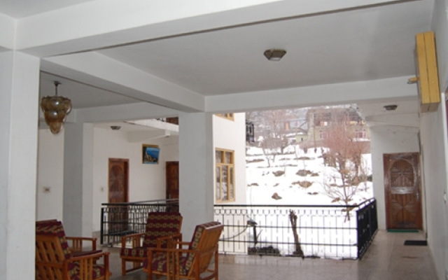 Hotel Surya International - Manali