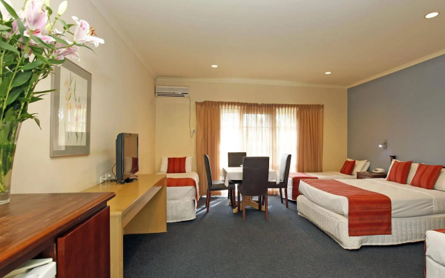 Greensborough Motel
