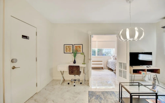 Destination Stays-Design District Miami