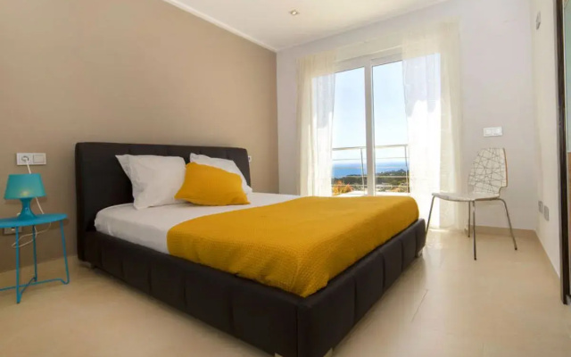 Gran Sol Hills