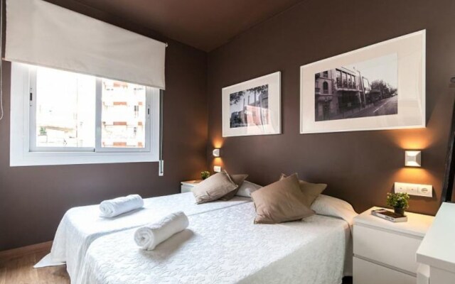 Апартаменты Bhm1-028 Apartment Near Las Ramblas вид на фасад