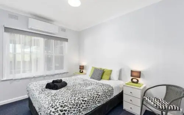 Wattle Grove Villa