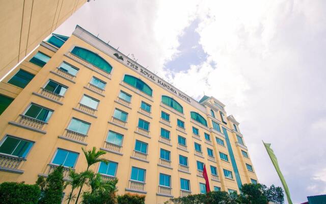 Отель The Royal Mandaya Hotel Филиппины, Давао - отзывы, цены и фото номеров - забронировать отель The Royal Mandaya Hotel онлайн вид на фасад