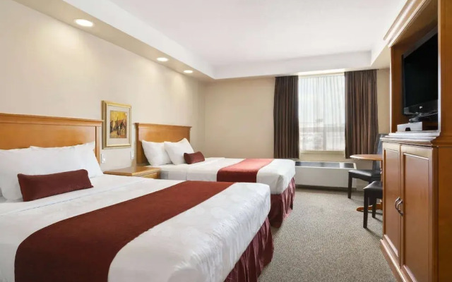 TRAVELODGE