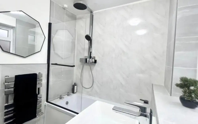 Modern Apartment Free Parking Wifi Edgbaston