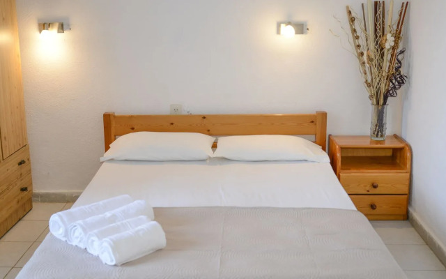 Corfu Room Apartments