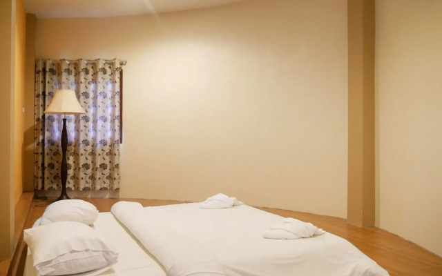 Aiyara Garden Resort