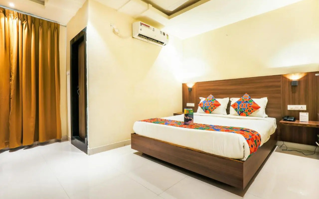 Fabhotel Rr Grand