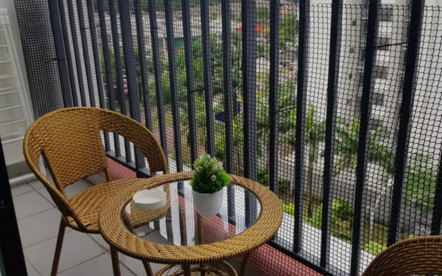 06-JY Sweet Homestay Austin Regency Taman Mount Austin
