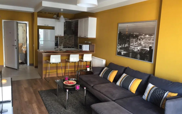 Deluxe Residence