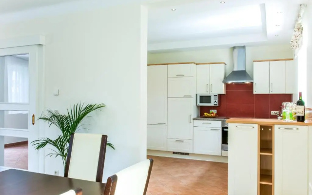 Ferienhaus Kleine Gartenvilla