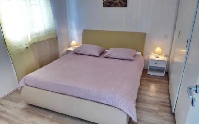 Apartments Curicta 1